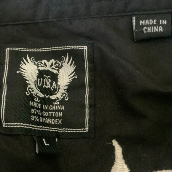 UTBA Shirt Mens L Long Sleeve Embroidered Cross Graphic Western Rock Style NWT - Picture 6 of 8